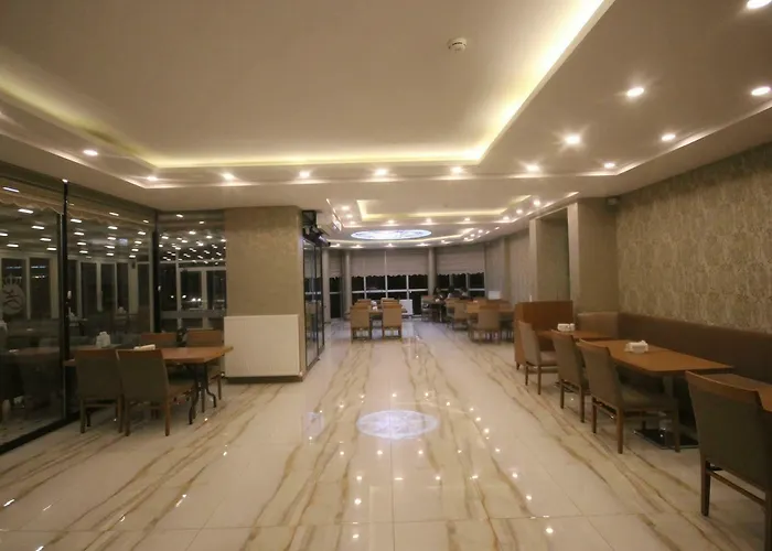 Hotel Garden Restaurant Cafe 3*