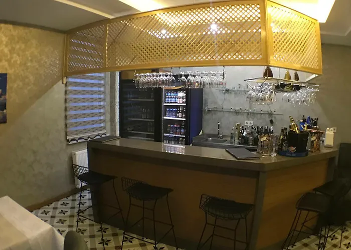 Hotel Garden Restaurant Cafe 3*